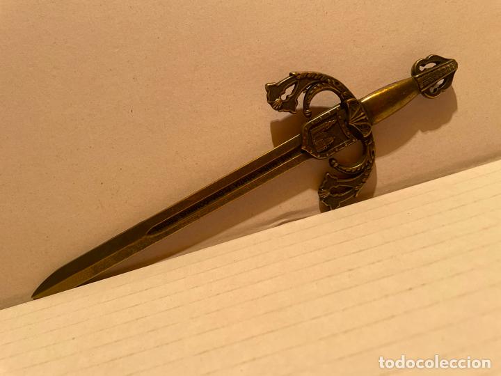 Escriban&iacute;a: ANTIGUO ABRECARTAS ESPADA - Foto 1
