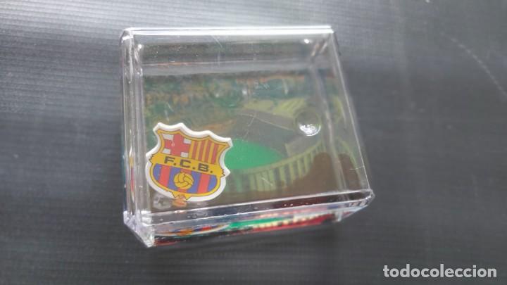 Escriban&iacute;a: PISAPAPELES BAR&Ccedil;A - Foto 2