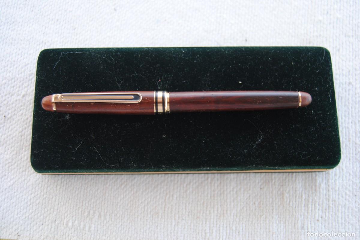 Escriban&iacute;a: pluma estilogr&aacute;fica nueva en su estuche - Foto 1