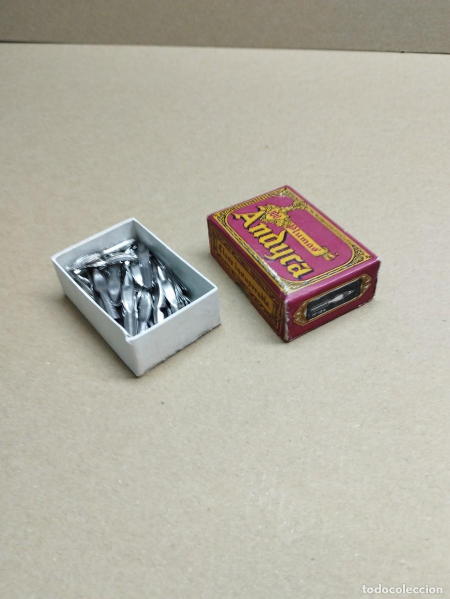 Escriban&iacute;a: Caja plumas de escribir Andyca. Numero 134 - Foto 2