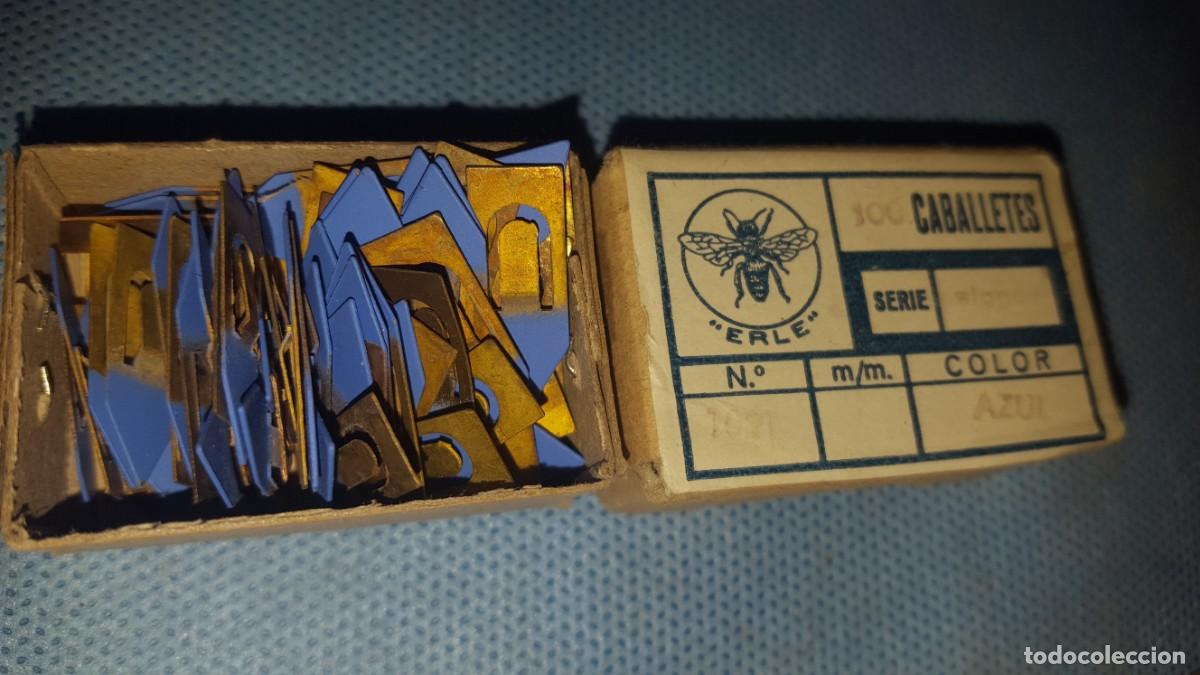 Escriban&iacute;a: CAJA CABALLETES ERLE - Foto 1