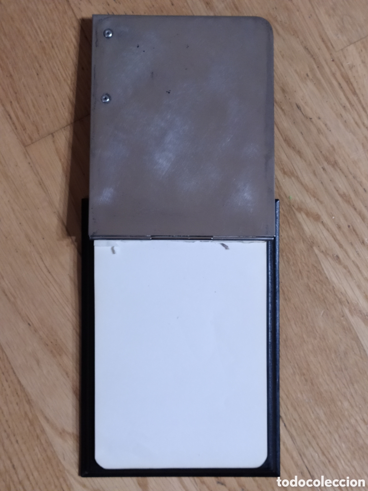 Escriban&iacute;a: PORTALIBRETA CON BA&Ntilde;O DE PLATA Y BASE DE MADERA - Foto 2