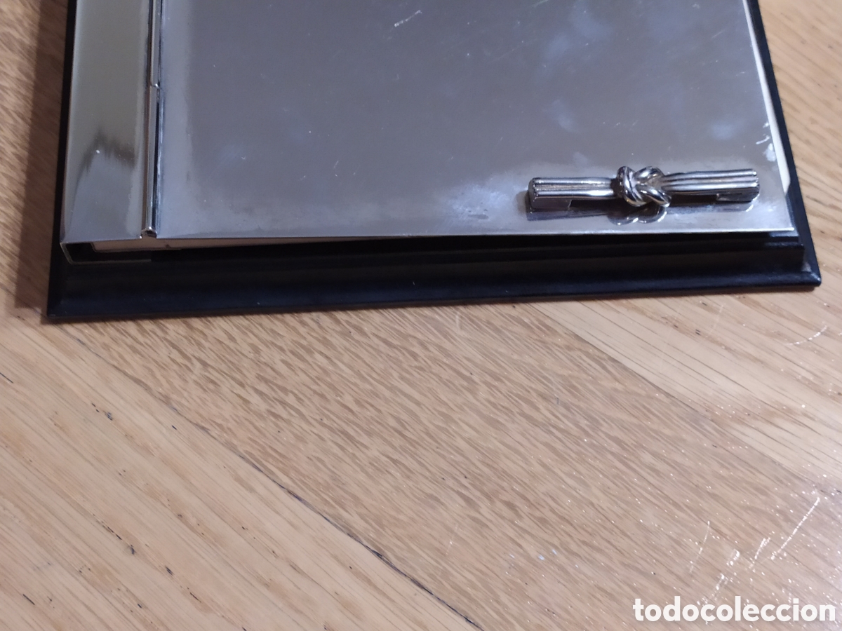 Escriban&iacute;a: PORTALIBRETA CON BA&Ntilde;O DE PLATA Y BASE DE MADERA - Foto 3