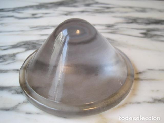Escriban&iacute;a: PISAPAPELES DE CRISTAL - C&Oacute;NICO - Foto 1