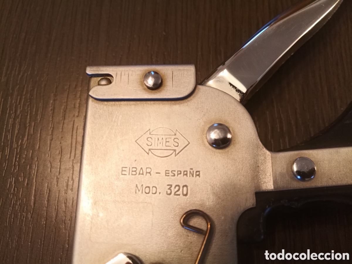 Escriban&iacute;a: Antigua Grapadora/Clavadora SIMES Mod.320 - Foto 4