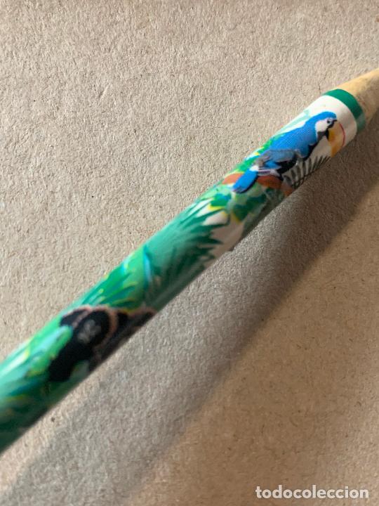 Escriban&iacute;a: Bonito lapiz con estampado de animales de la selva. Mide unos 17cms - Foto 6