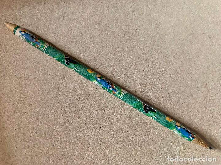 Escriban&iacute;a: Bonito lapiz con estampado de animales de la selva. Mide unos 17cms - Foto 1