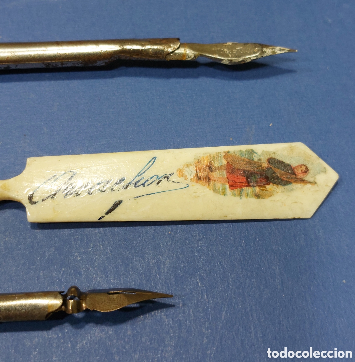 Escriban&iacute;a: LOTE DE 3 PLUMILLAS DE HUESO CON VISOR - Foto 6
