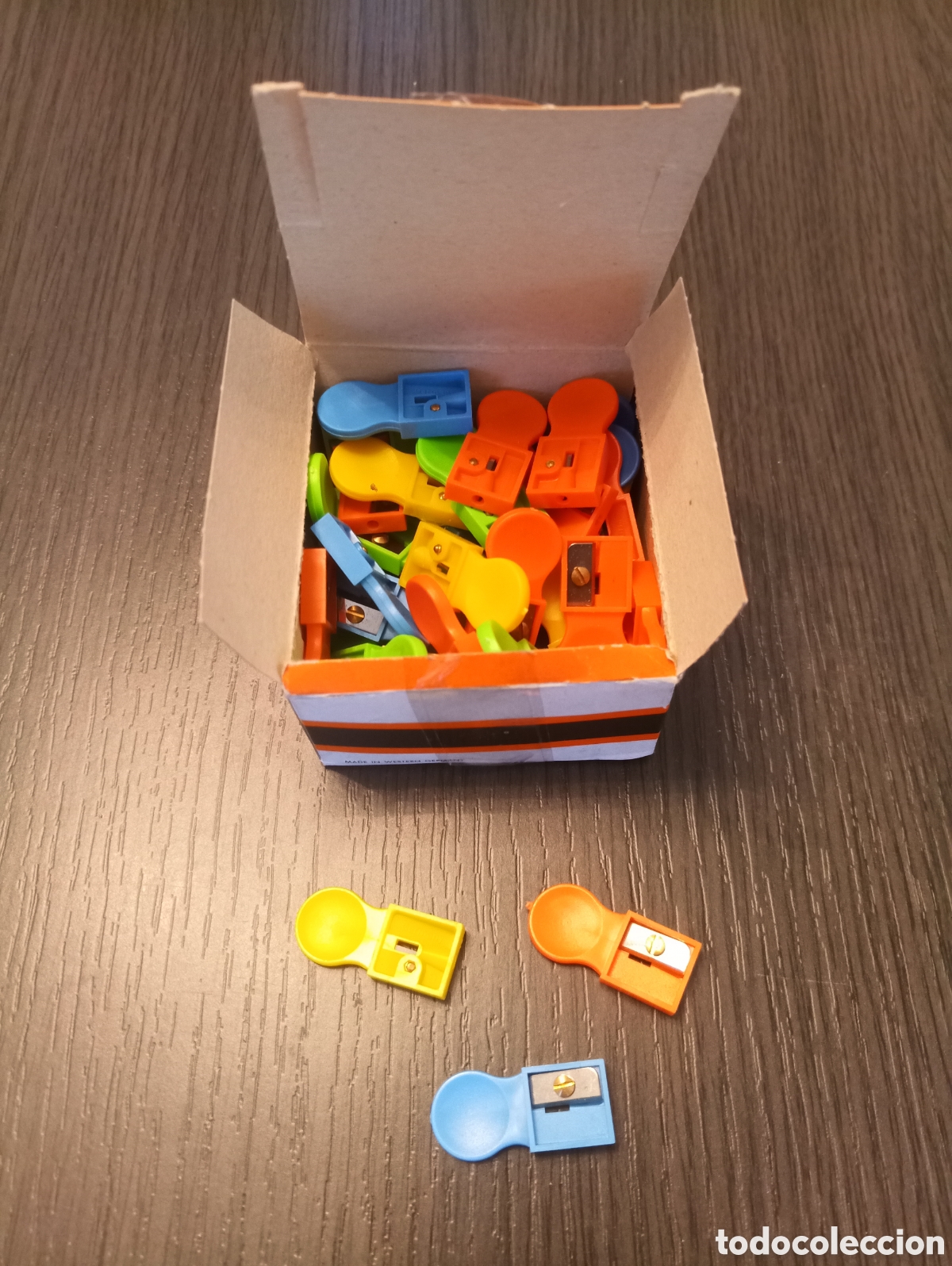 Escriban&iacute;a: Caja antiguos Afilaminas EISEN - Foto 1