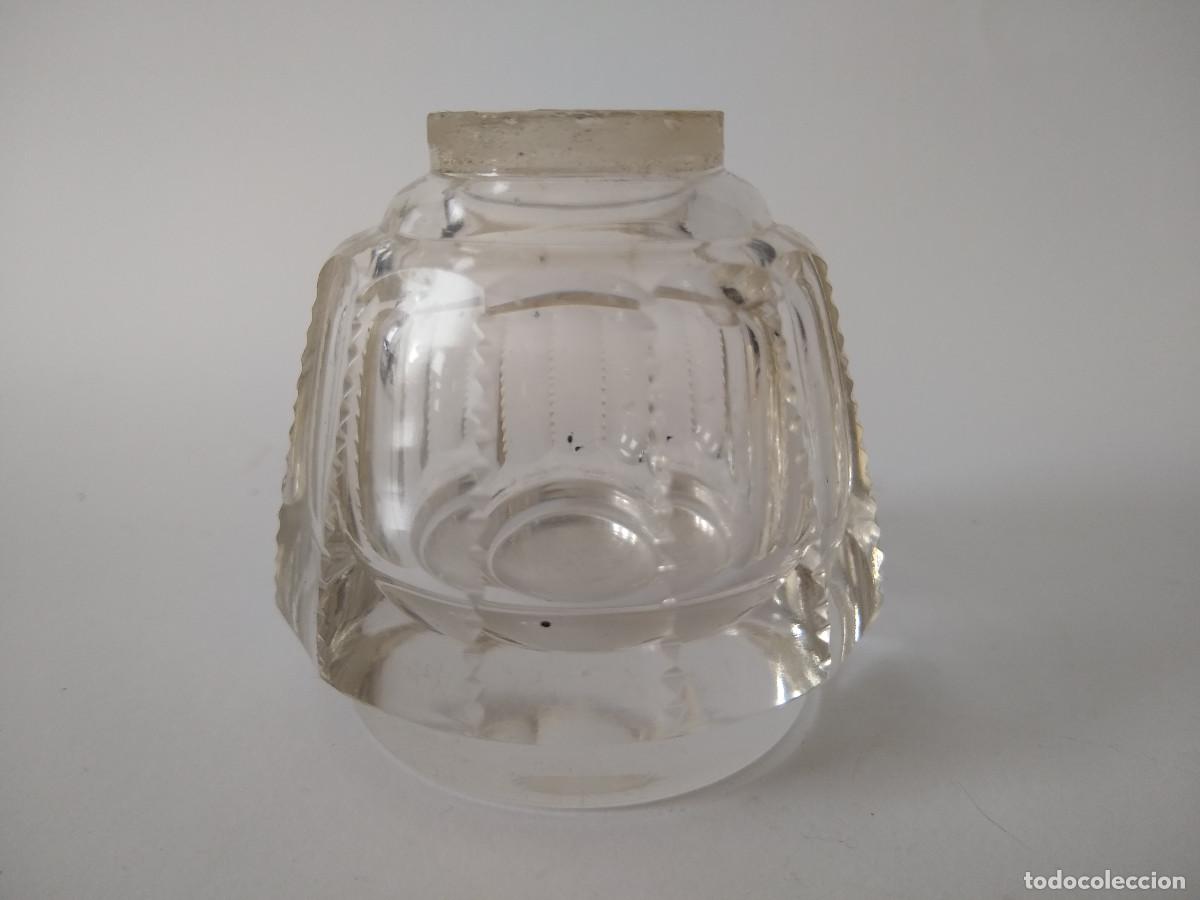 Escriban&iacute;a: Antiguo tintero cristal tallado - Foto 1