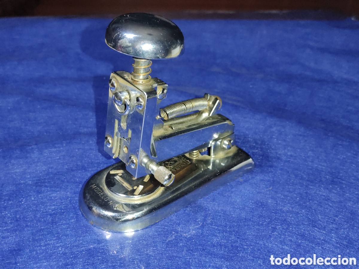 Escriban&iacute;a: Grapadora de oficina o despacho marca el casco N&ordm;5. * Guide* - Foto 1