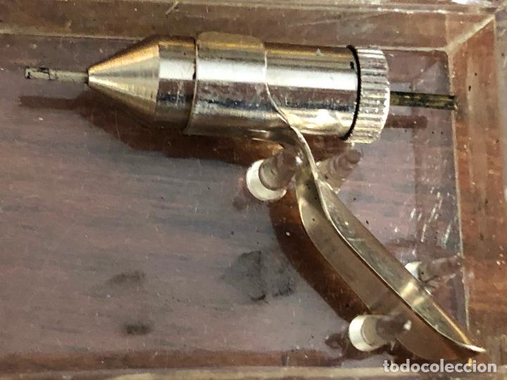 Escriban&iacute;a: Complemento Compas ROTRING - Foto 1