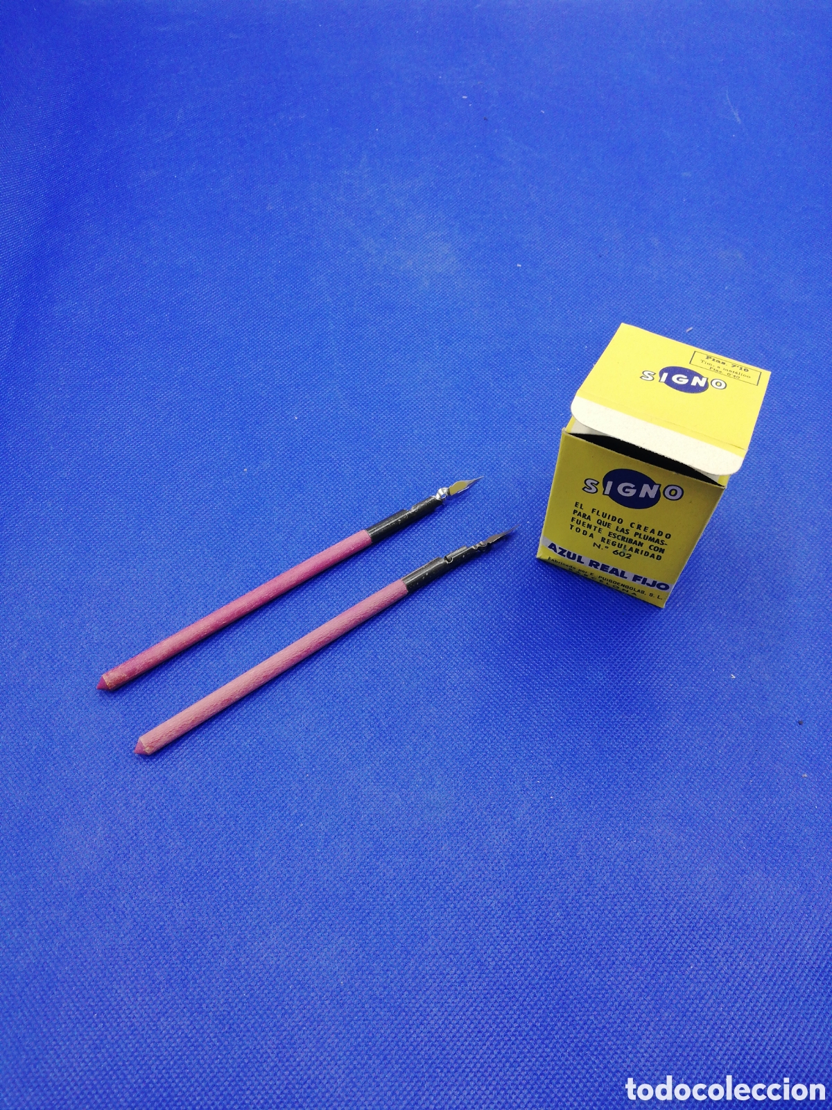 Escriban&iacute;a: Tinta Signo y plumillas. - Foto 1