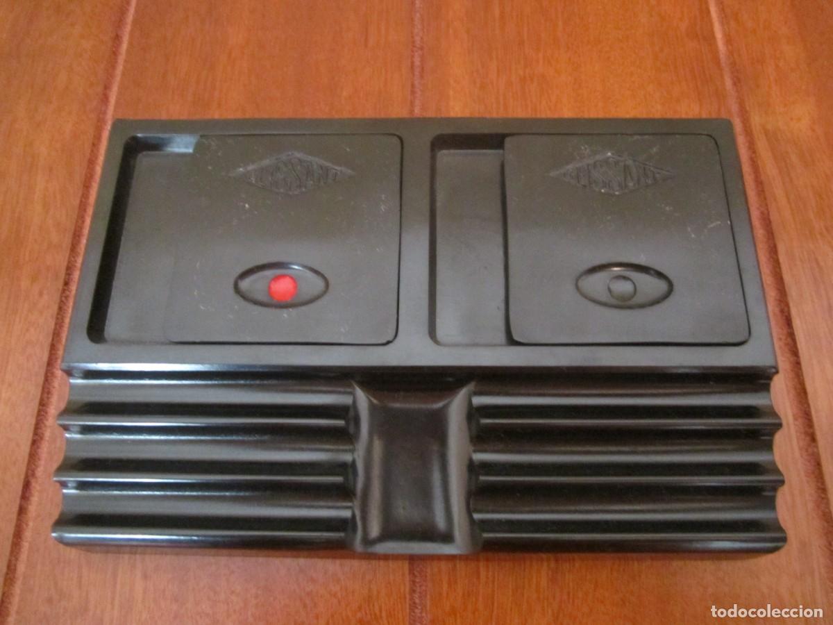 Escriban&iacute;a: ESCRIBAN&Iacute;A BAQUELITA NEGRA CON 2 TINTEROS - Foto 1