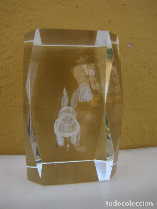 Escriban&iacute;a: 66.- Pisapapeles cristal conejo - Foto 3