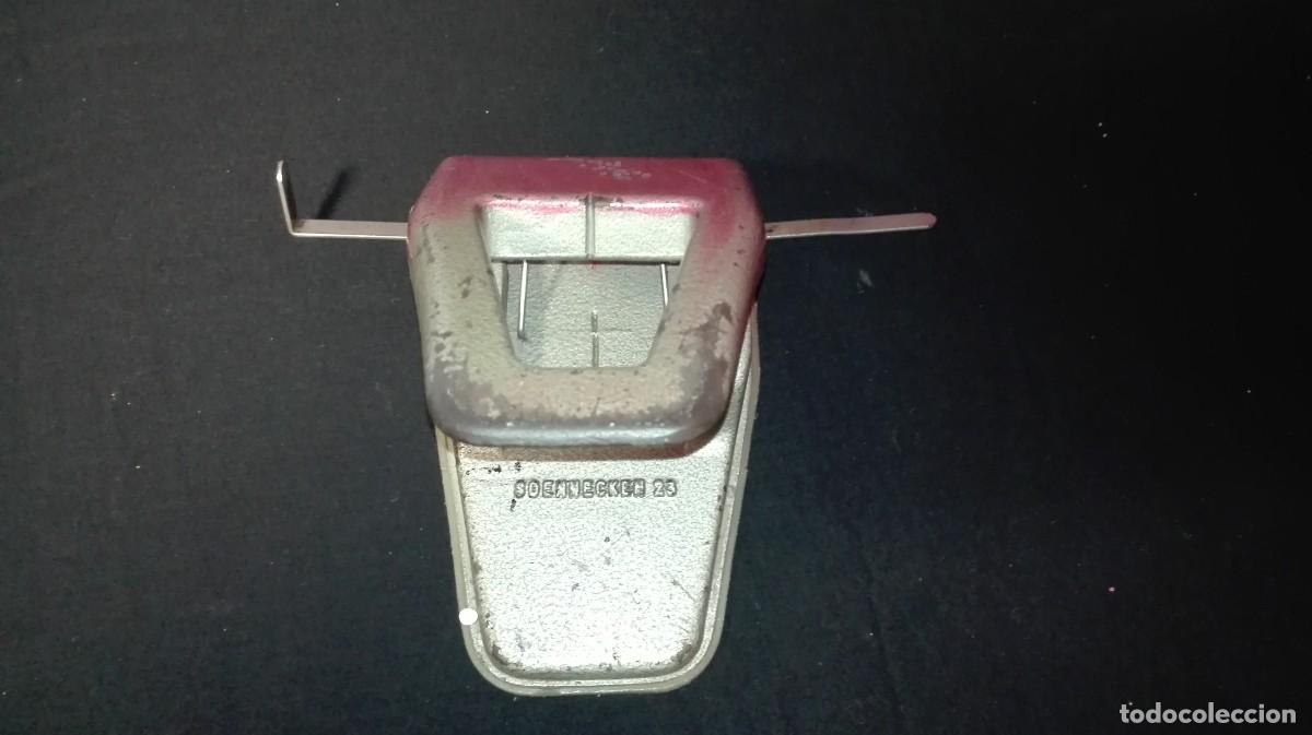Escriban&iacute;a: PERFORADORA DE PAPEL SOENNECKEN 23 - Foto 6