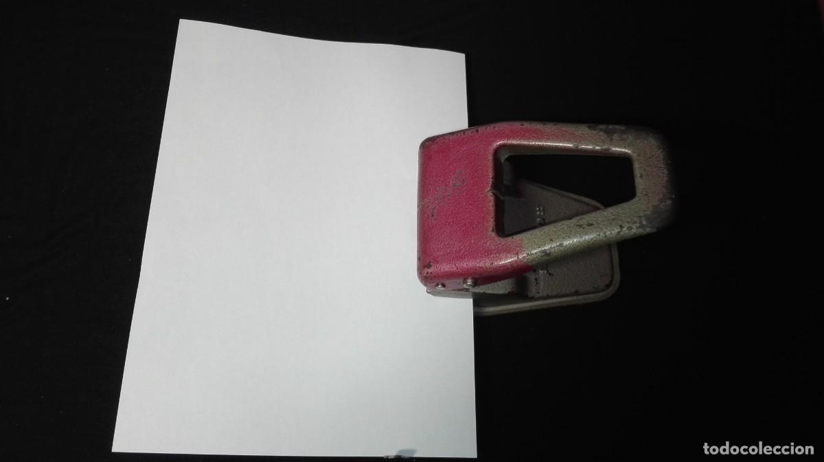Escriban&iacute;a: PERFORADORA DE PAPEL SOENNECKEN 23 - Foto 7