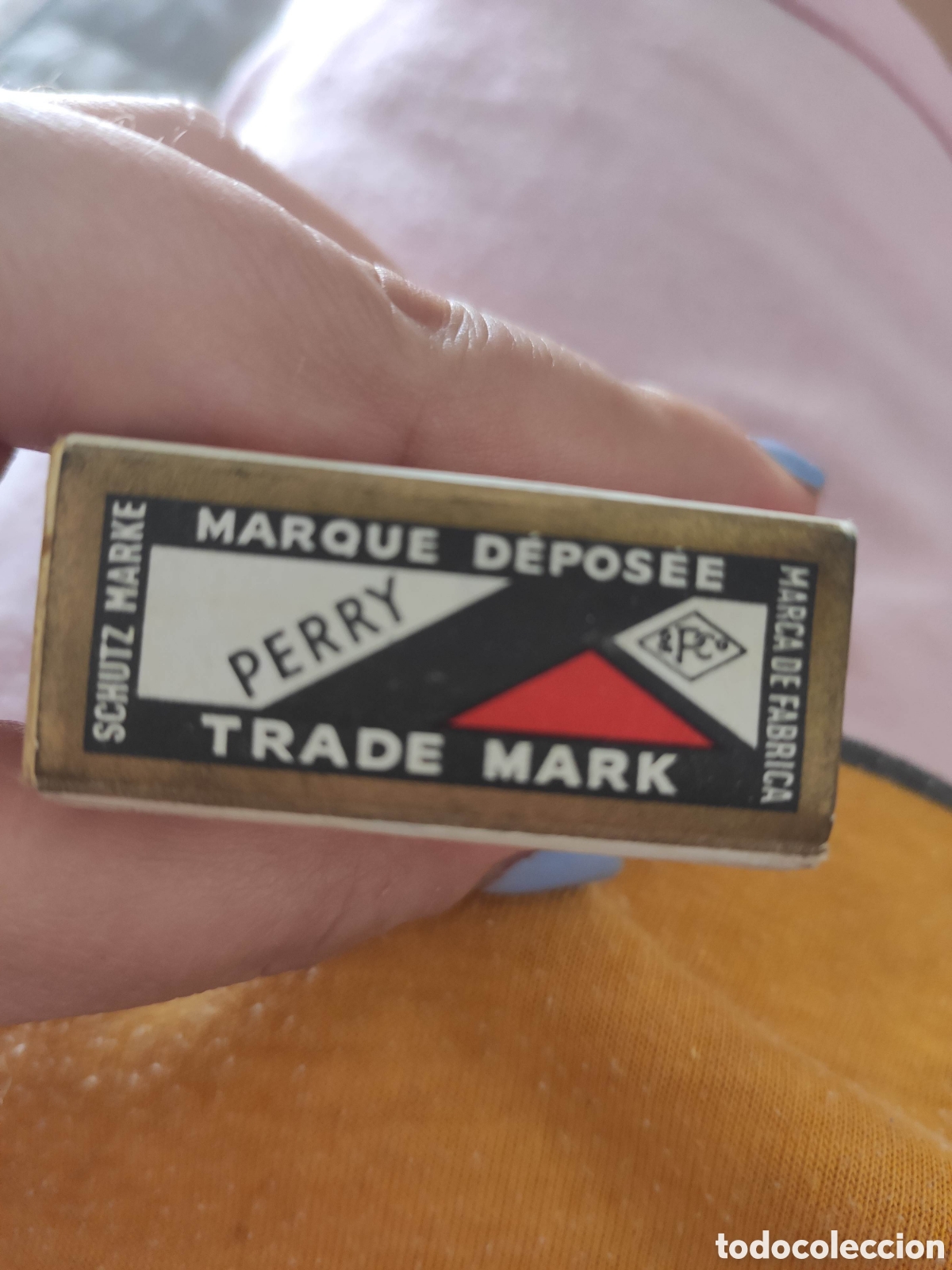 Escriban&iacute;a: Antigua caja de plumillas precintada sin abrir Perry&Co - Foto 3