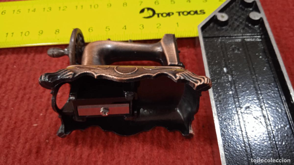 Escriban&iacute;a: M&Aacute;QUINA COSER SACAPUNTAS - Foto 2