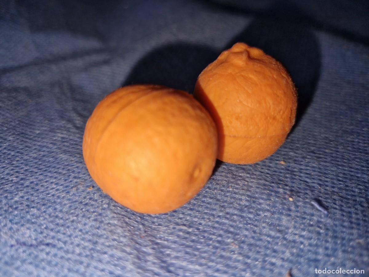 Escriban&iacute;a: antiguas gomas de borrar naranjas - Foto 1
