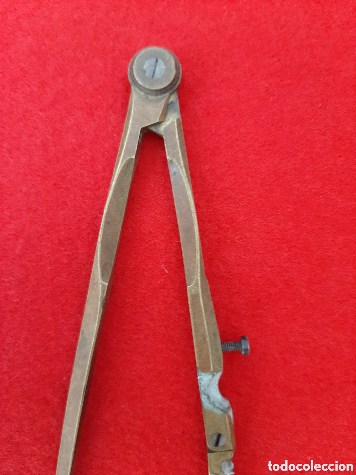 Escriban&iacute;a: Antiguo Comp&aacute;s Tiral&iacute;neas de lat&oacute;n. - Foto 2