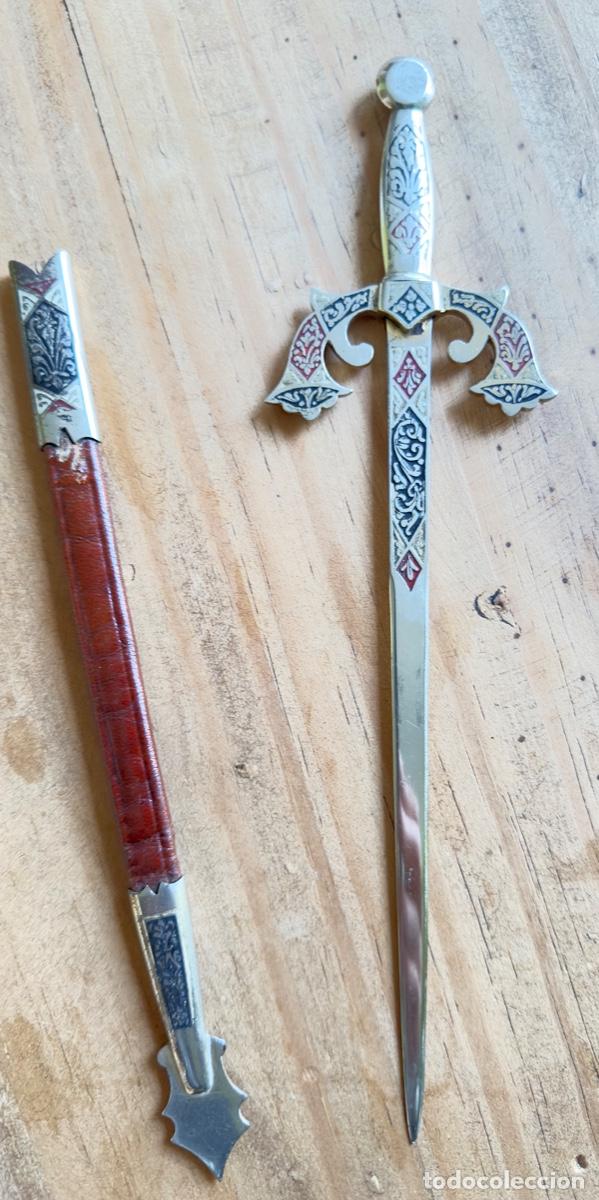 Escriban&iacute;a: ESPADA ABRECARTAS TOLEDANA. - Foto 1