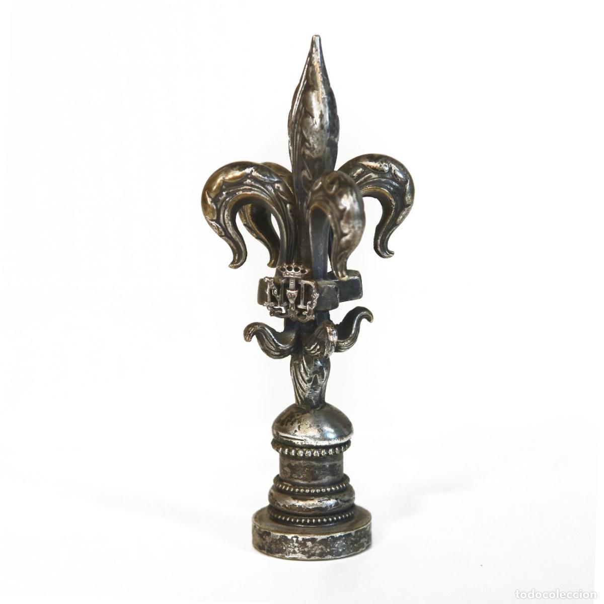 Escriban&iacute;a: Sceau &agrave; cacheter (seal) de collection en bronze argent&eacute; &agrave; d&eacute;cor de fleur de Lys - Foto 1
