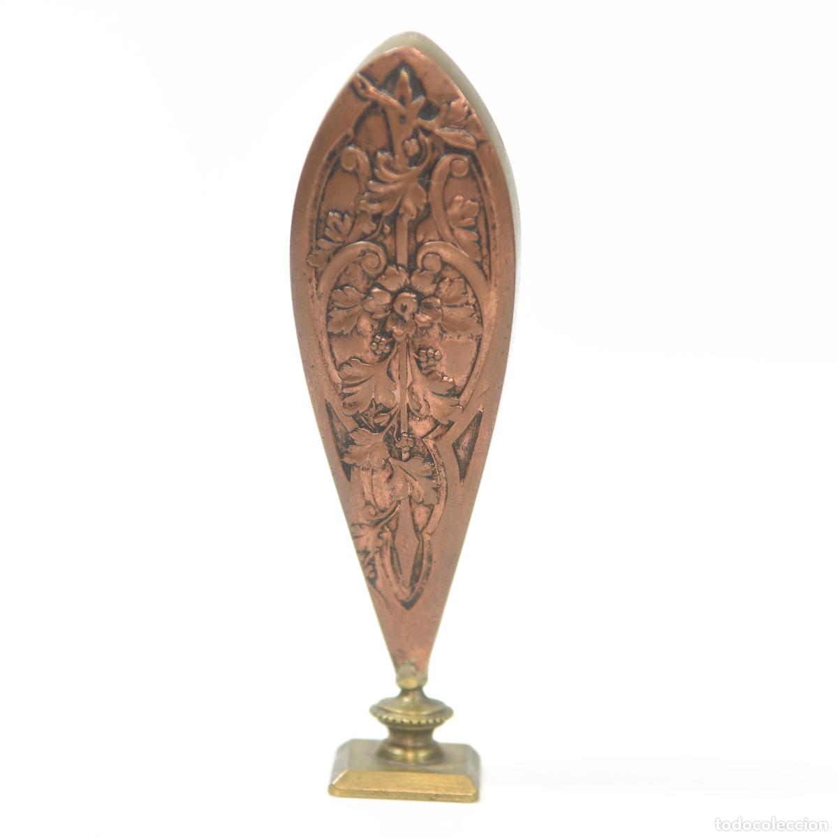 Escriban&iacute;a: Sceau &agrave; cacheter de collection en cuivre d&eacute;cor floral - Foto 1