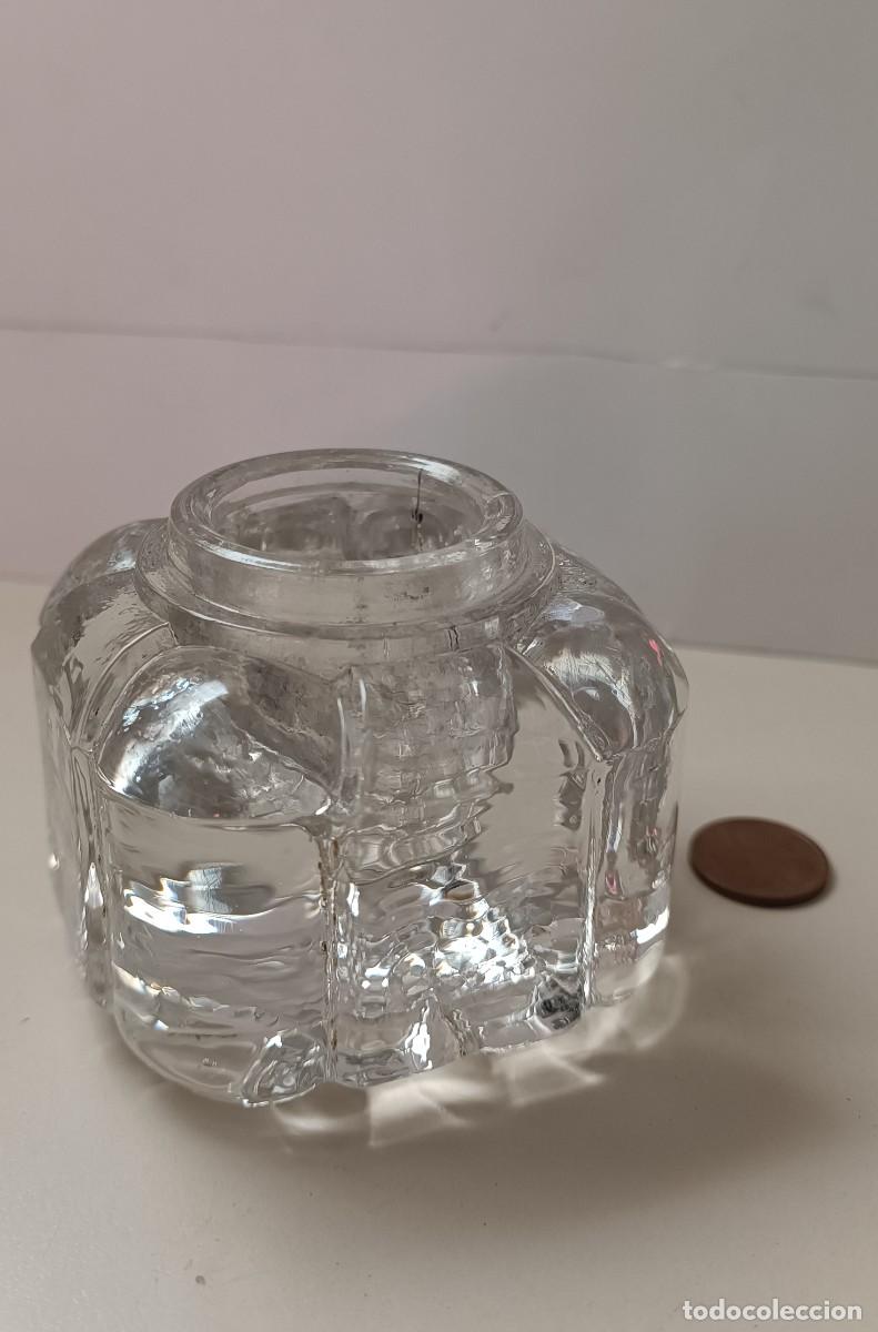 Escriban&iacute;a: TINTERO MUY ANTIGUO DE CRISTAL MACIZO - Foto 2