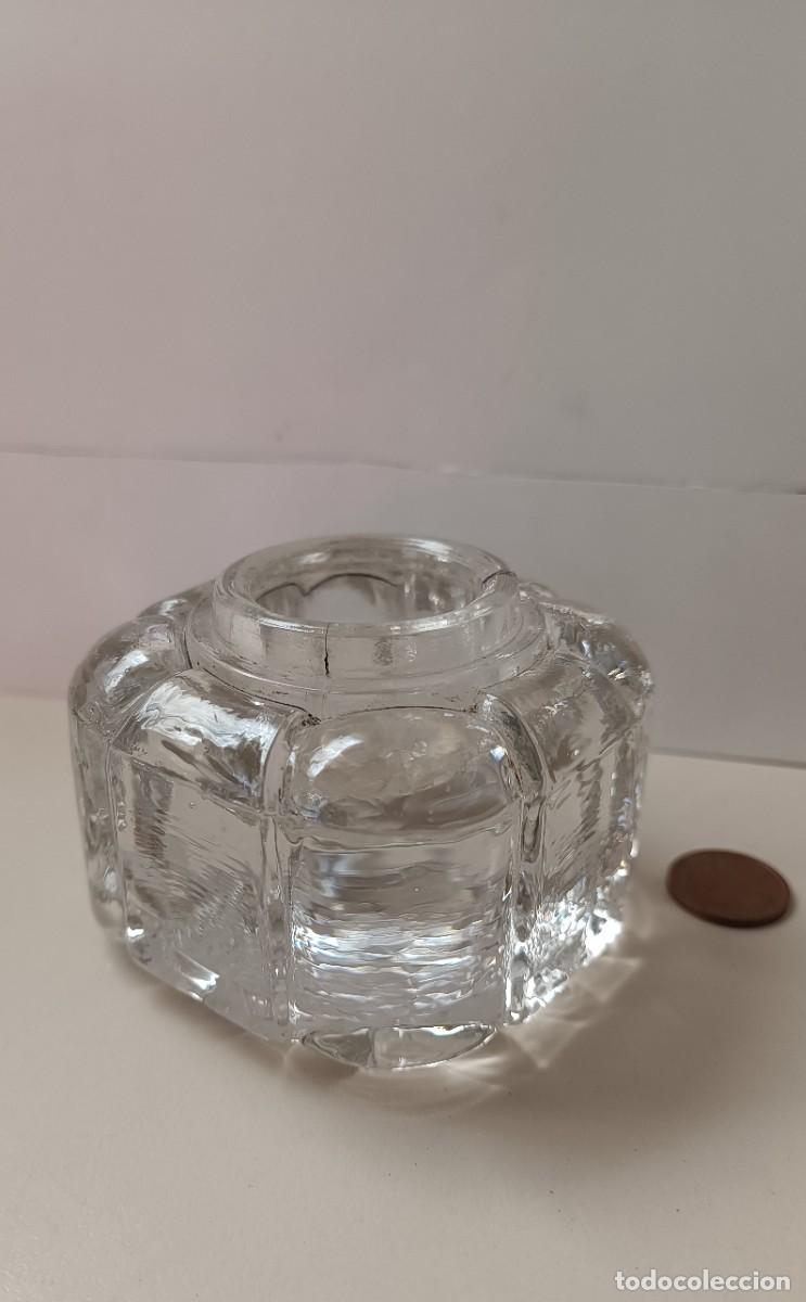 Escriban&iacute;a: TINTERO MUY ANTIGUO DE CRISTAL MACIZO - Foto 1