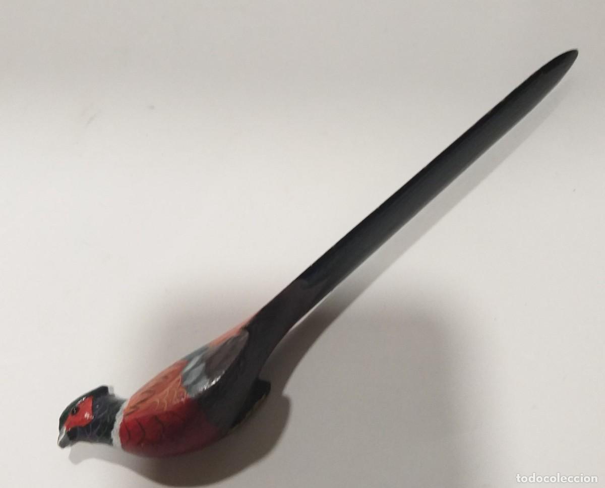 Escriban&iacute;a: ABRECARTAS DE MADERA PINTADO A MANO - Foto 3