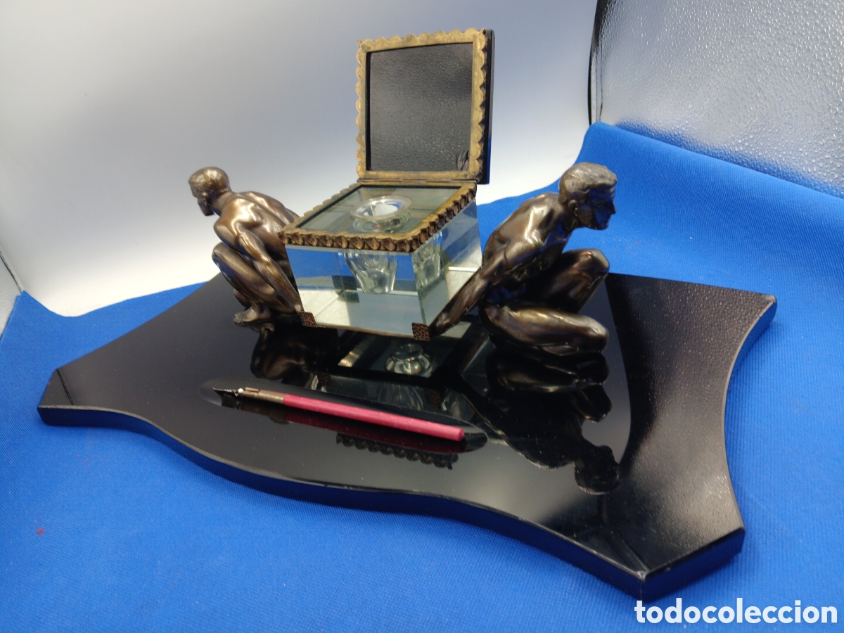 Escrita: Antigua escribana Gran tama&ntilde;o