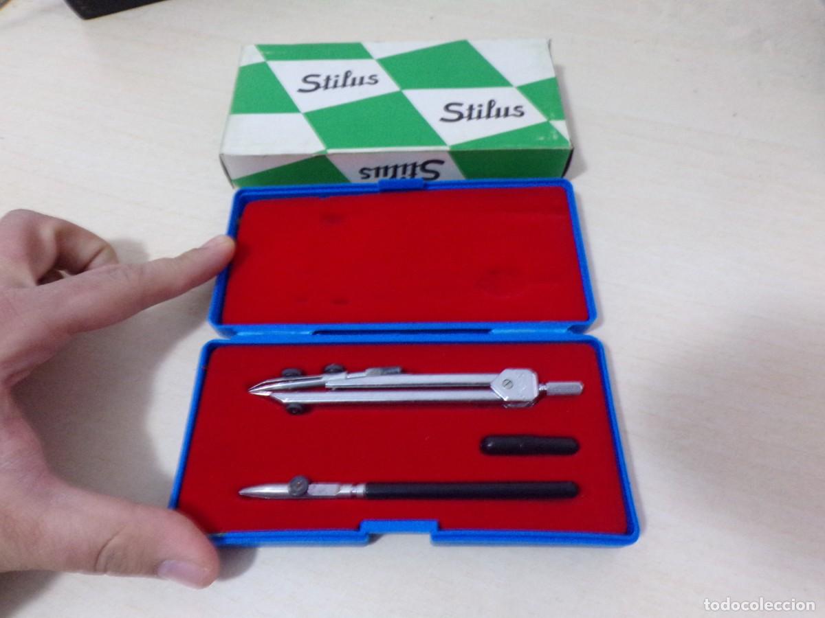Escriban&iacute;a: ESTAMOS LIQUIDANDO. Estuche de Compas marca Stilus mod. 1120 - Foto 1