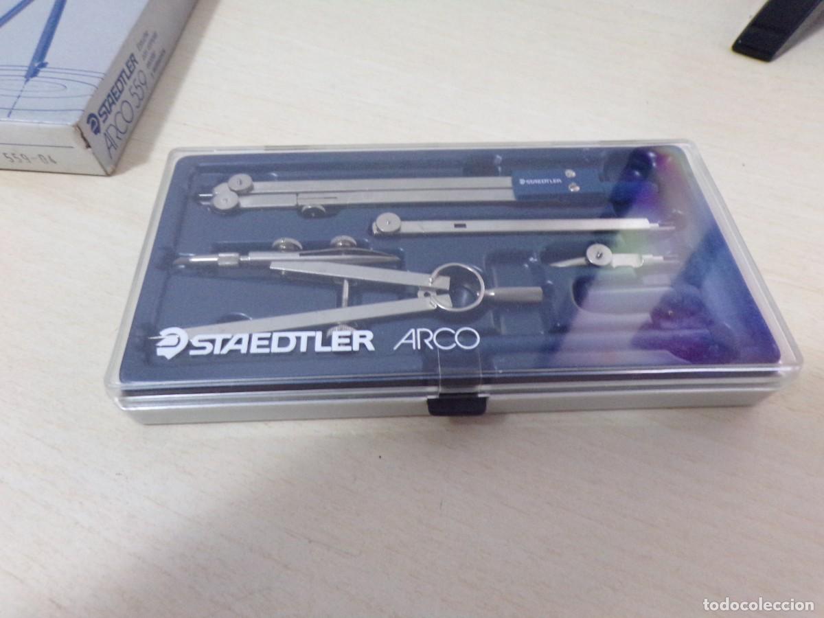 Escriban&iacute;a: ESTAMOS LIQUIDANDO. ESTUCHE COMPAS STAEDTLER ARCO 559 04 - Foto 2