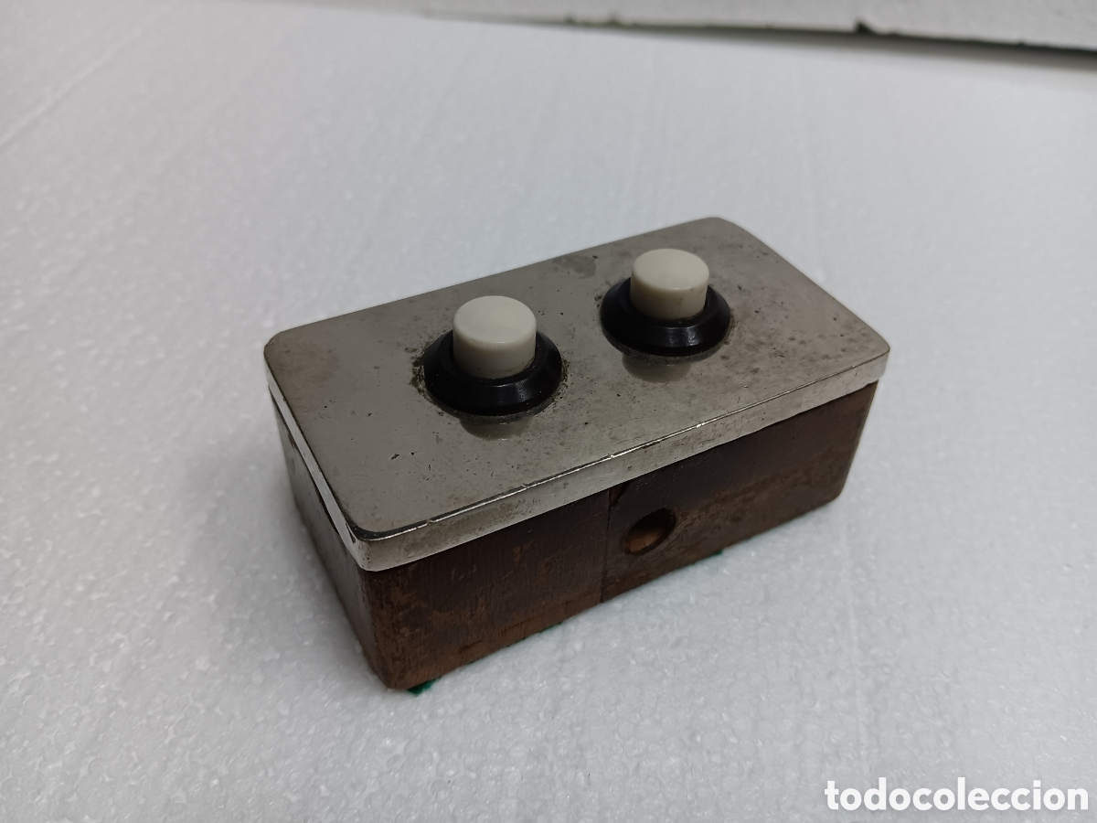 Escriban&iacute;a: Antiguo timbre de sobremesa de madera y chapa cromada. - Foto 2