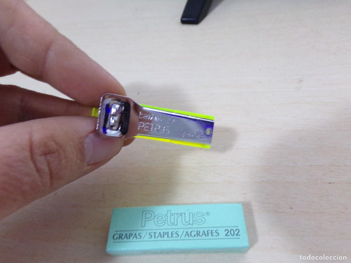 Escriban&iacute;a: ESTAMOS LIQUIDANDO. GRAPADORA PETRUS BAMBINA 202 - Foto 2