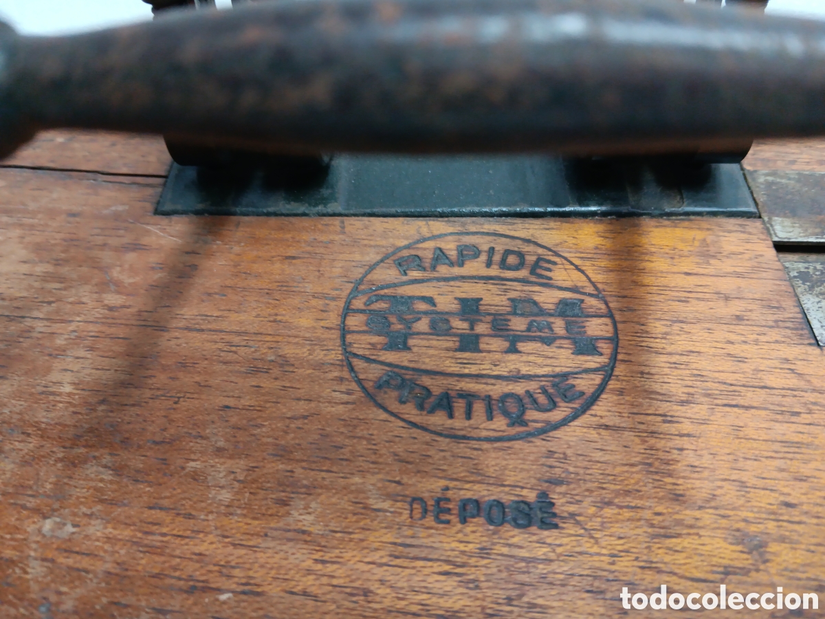Escriban&iacute;a: Antiguo Taladro de papel TIM - Foto 3
