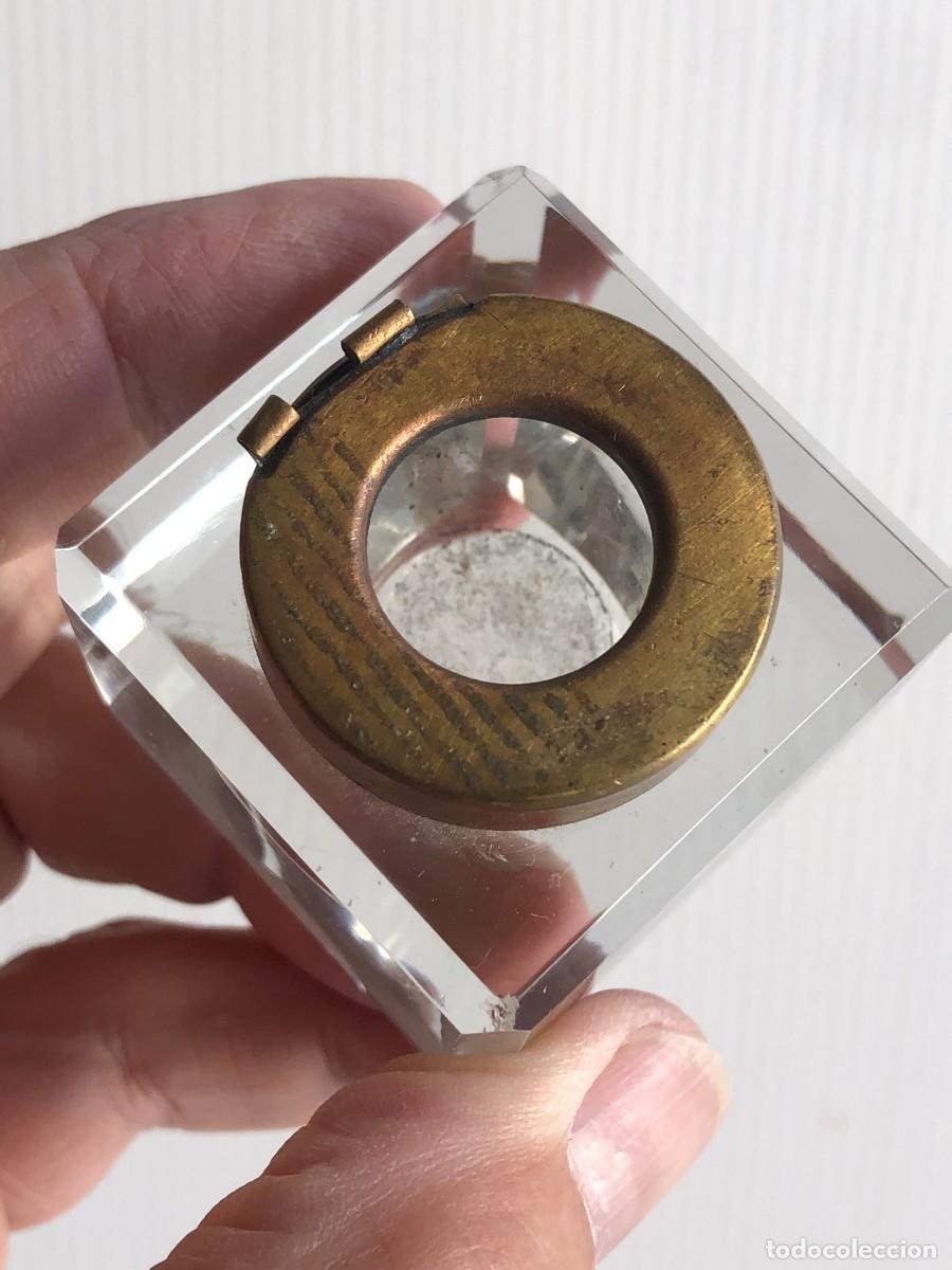 Escriban&iacute;a: Tintero de cristal y lat&oacute;n - Foto 3