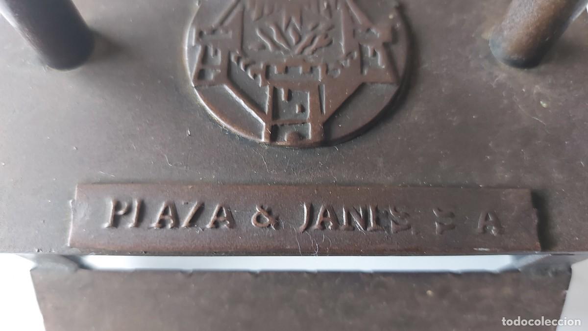 Escriban&iacute;a: TARJETERO PISAPAPELES PLAZA & JANES - Foto 4