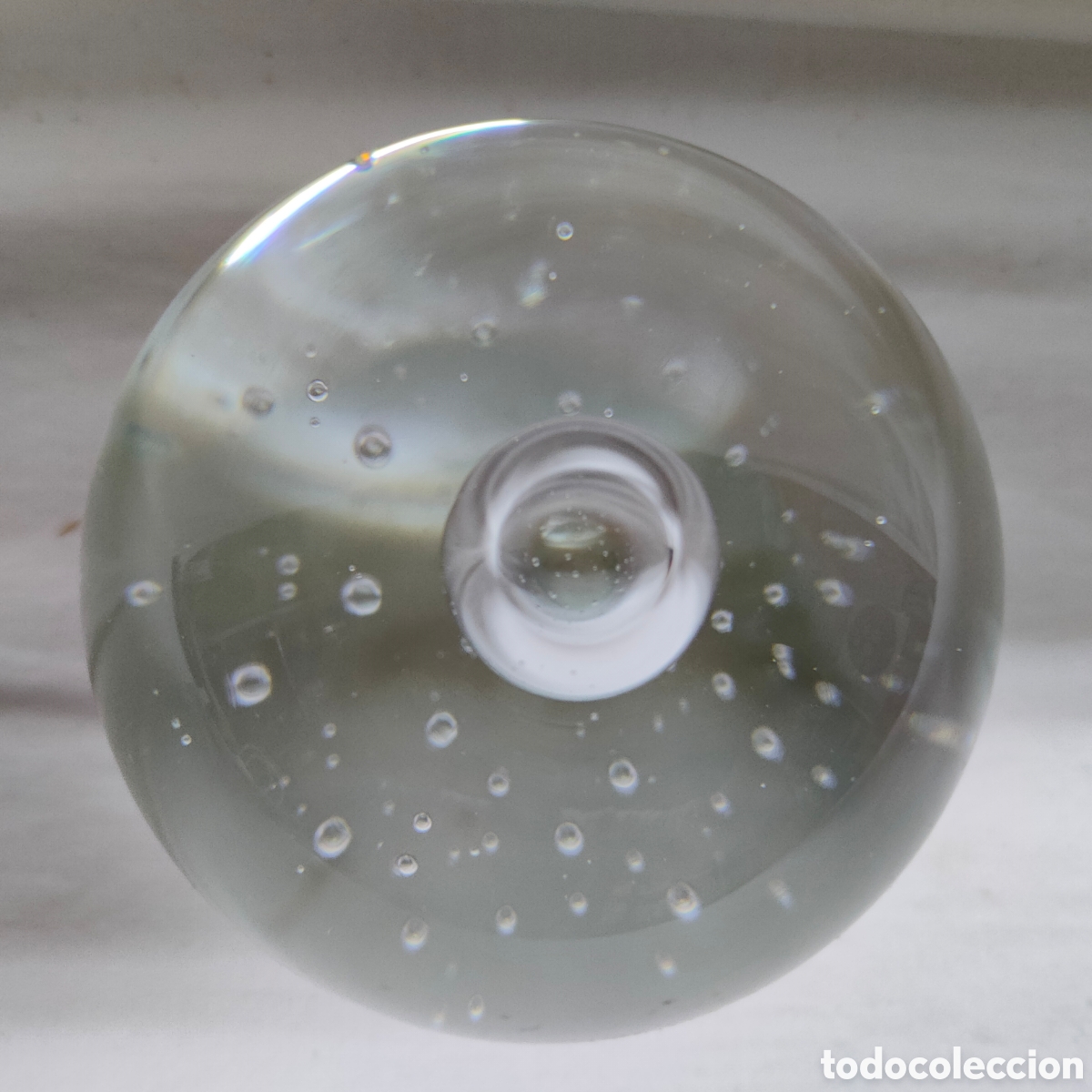 Escriban&iacute;a: PISAPAPELES REDONDO EN CRISTAL.TRANSPARENTE. - Foto 2