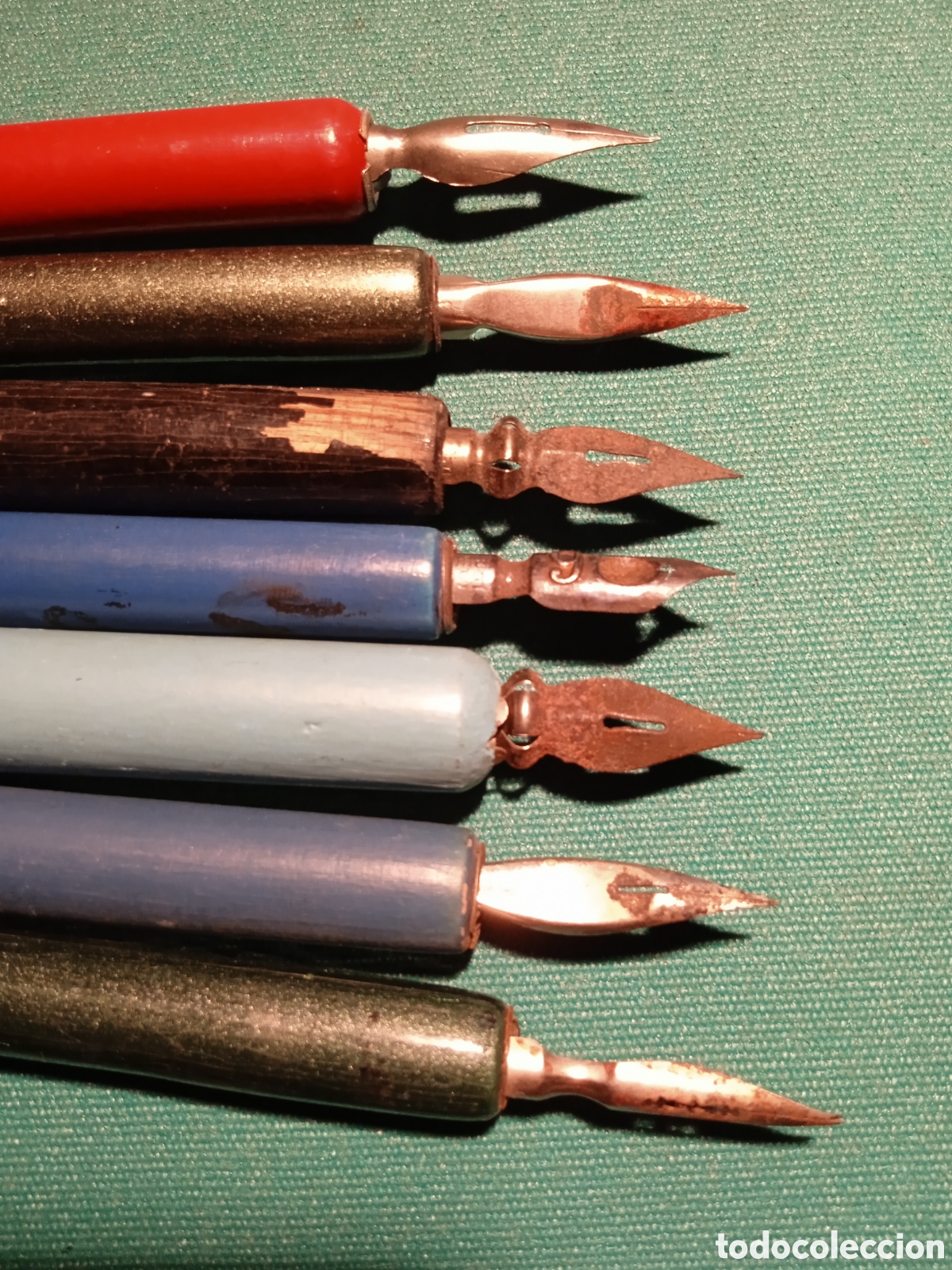 Escriban&iacute;a: SIETE PLUMINES CON SUS PLUMILLAS - Foto 3