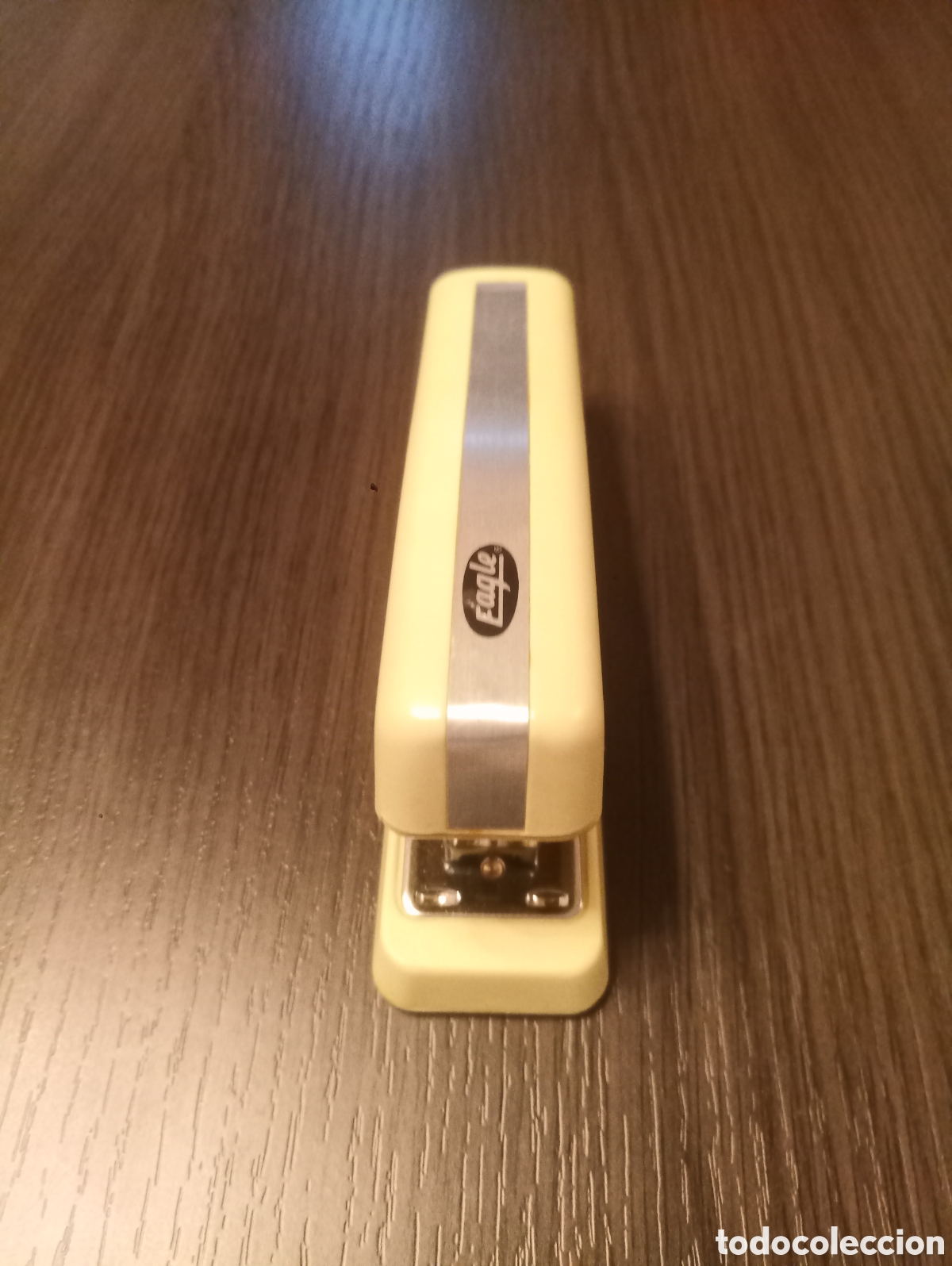 Escriban&iacute;a: Antiguo Conjunto Grapadora y Perforadora Sobremesa EAGLE 9308 - Foto 3