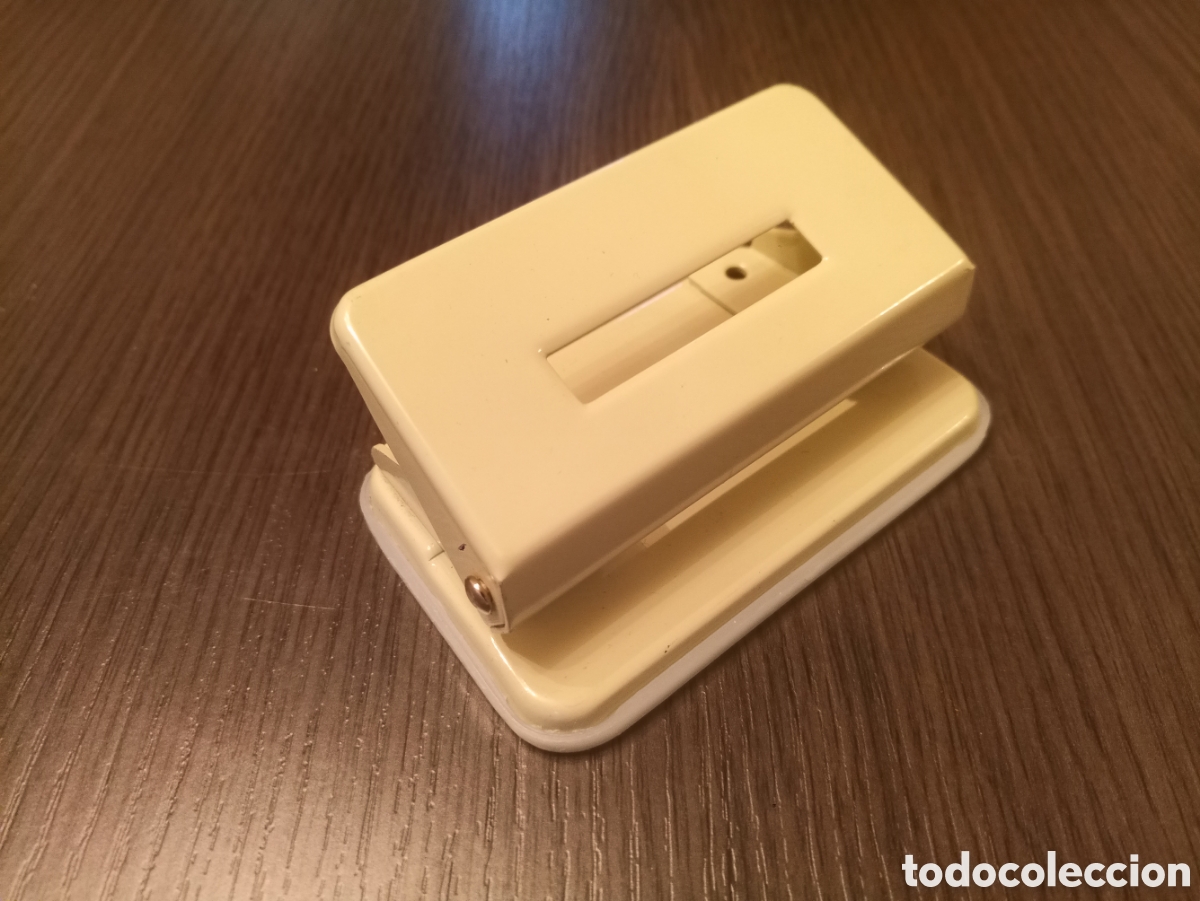 Escriban&iacute;a: Antiguo Conjunto Grapadora y Perforadora Sobremesa EAGLE 9308 - Foto 7