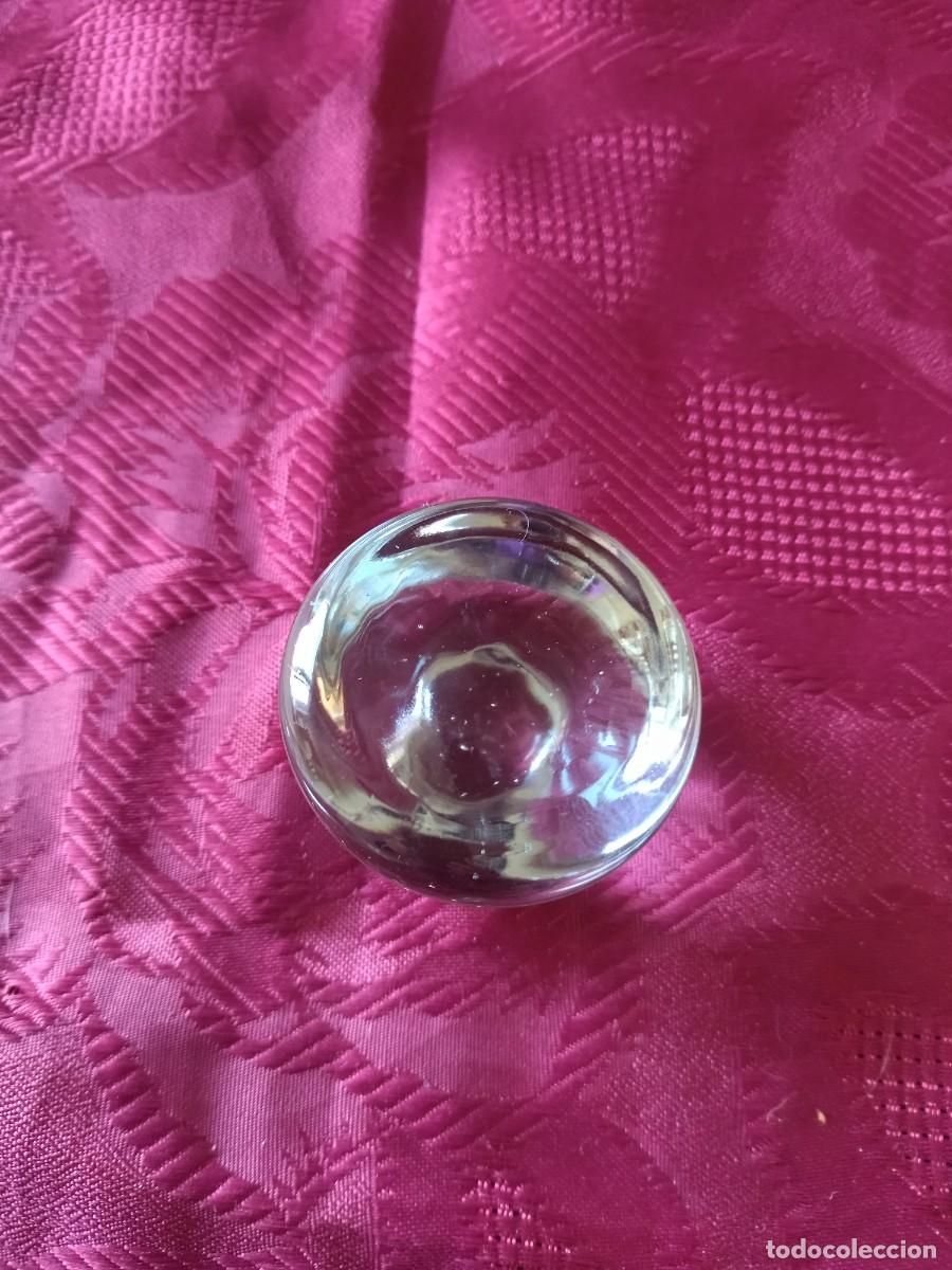 Escriban&iacute;a: Bonito pisa papeles de cristal. - Foto 3