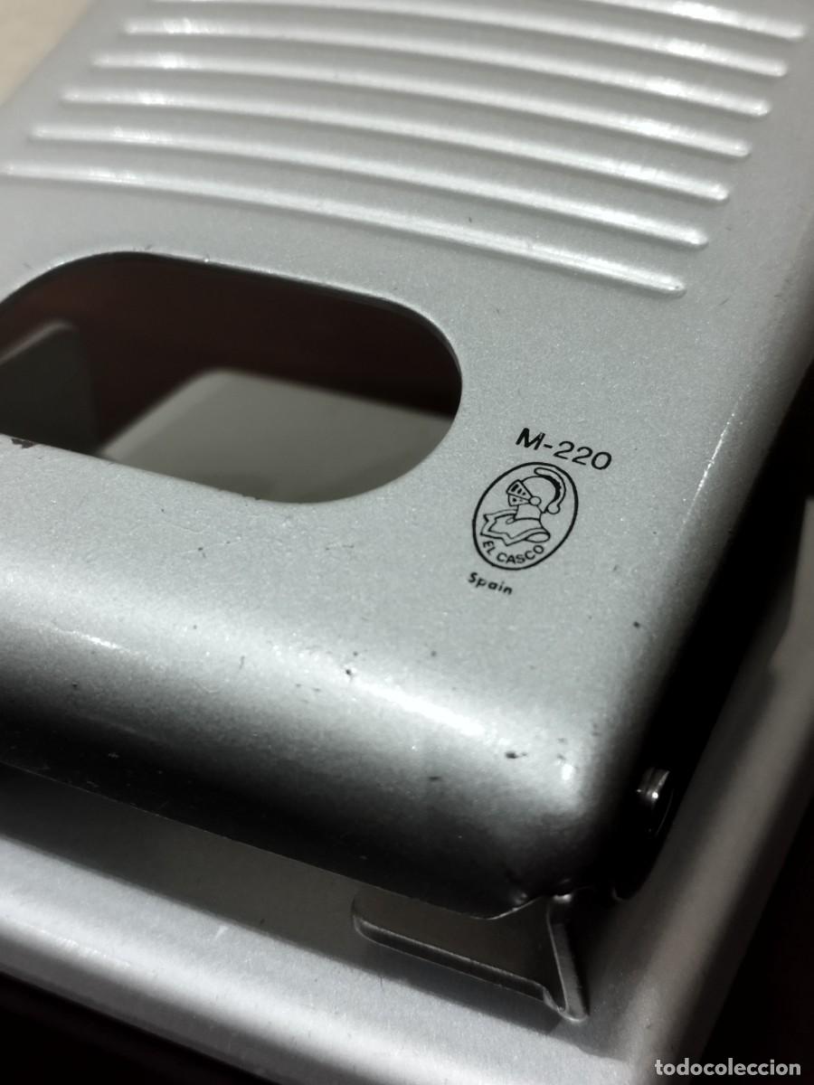 Escriban&iacute;a: TALADRADORA PERFORADORA EL CASCO M-220 - Foto 4