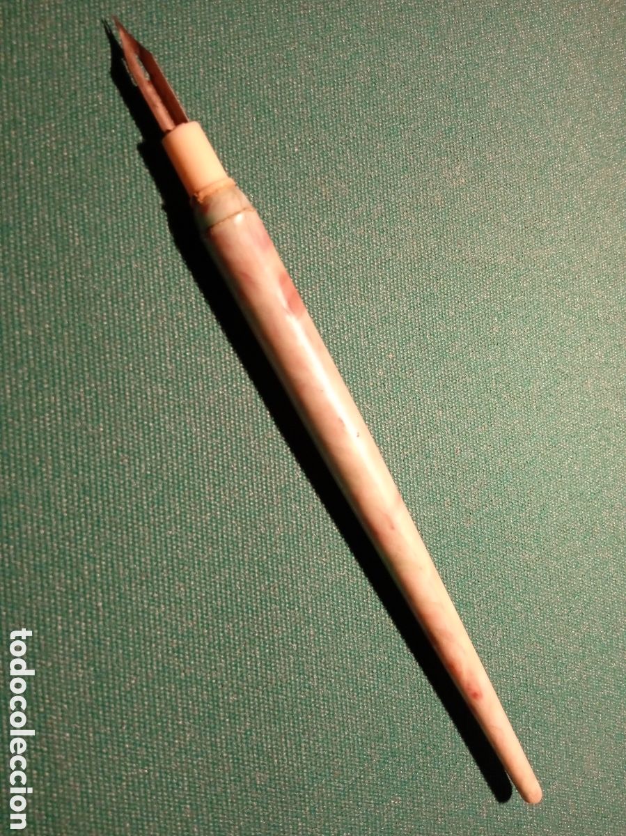 Escriban&iacute;a: ANTIGUO PLUM&Iacute;N PORT&Aacute;TIL - PL&Aacute;STICO O CELULOIDE - Foto 1