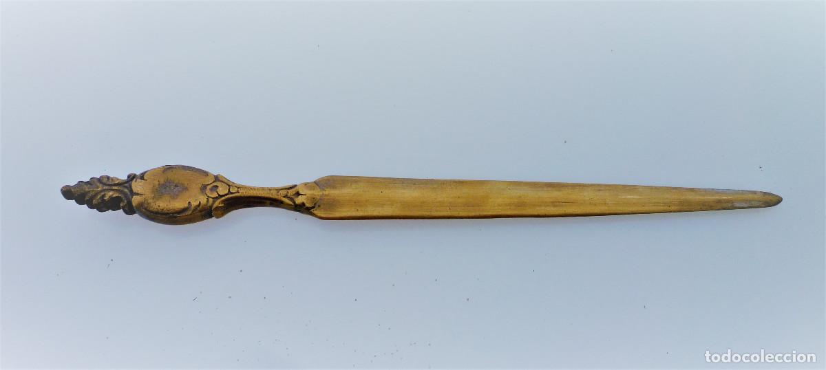 Escriban&iacute;a: ABRECARTAS DE BRONCE MACIZO 26 CMS. GRAN PESO - Foto 1