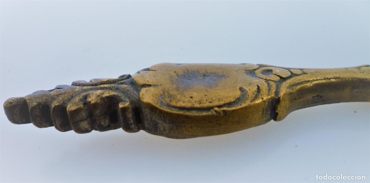 Escriban&iacute;a: ABRECARTAS DE BRONCE MACIZO 26 CMS. GRAN PESO - Foto 4