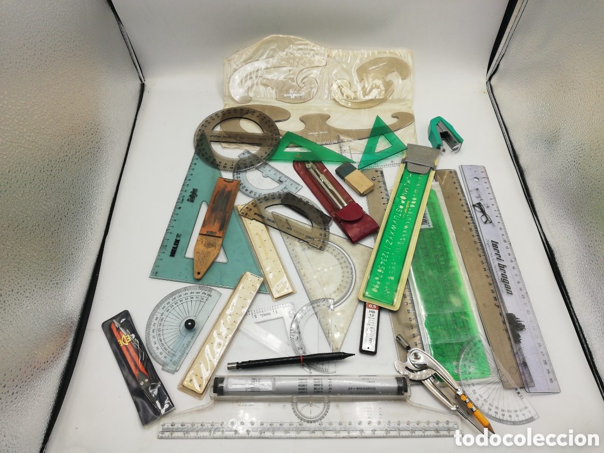 Escriban&iacute;a: Gran Lote de mas de 30 piezas de delineante. - Foto 1