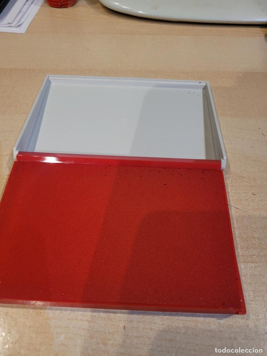 Escriban&iacute;a: Tampon antiguo de tinta color rojo - Foto 1
